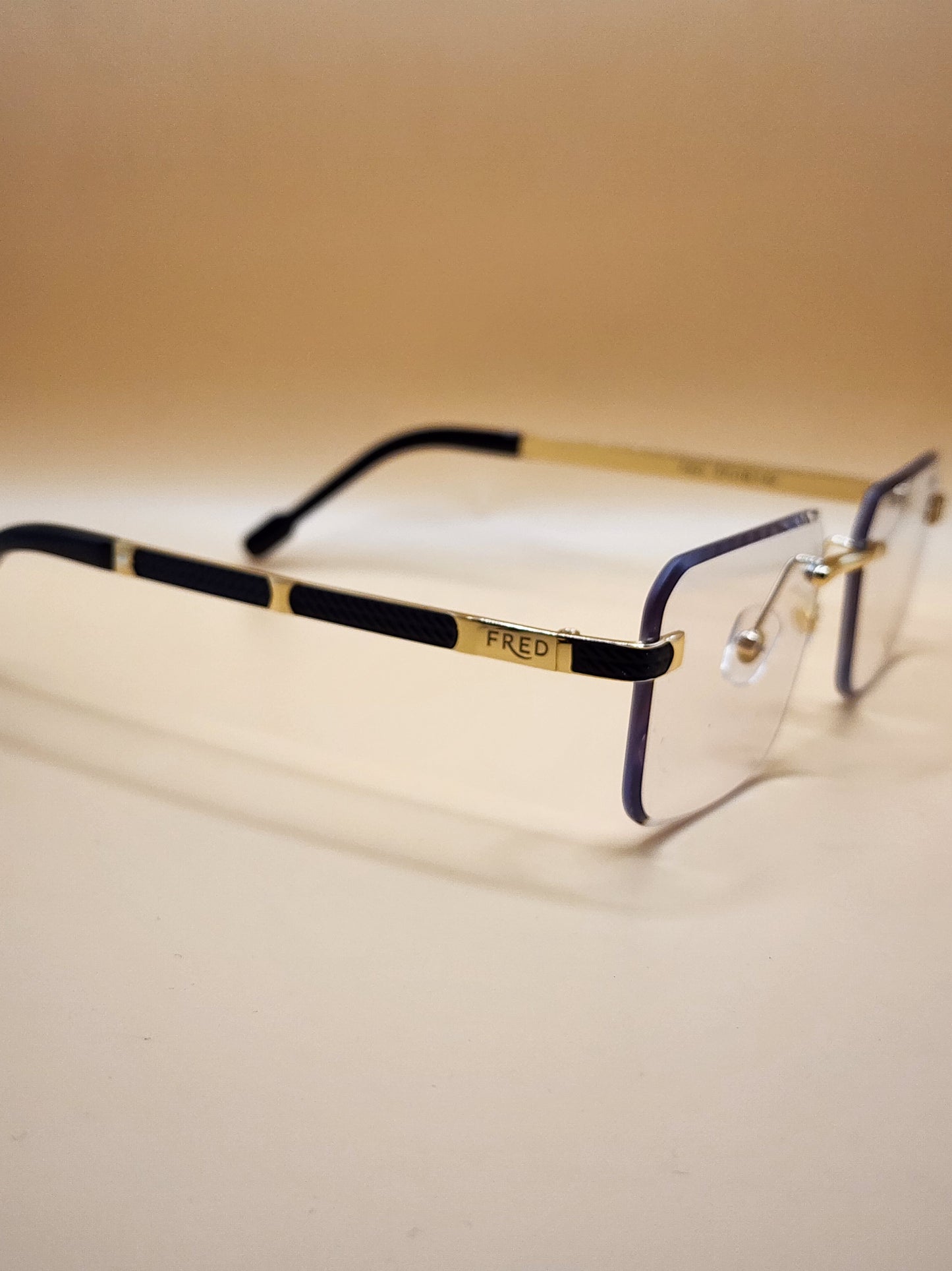 Fred 4 seasson noire doré