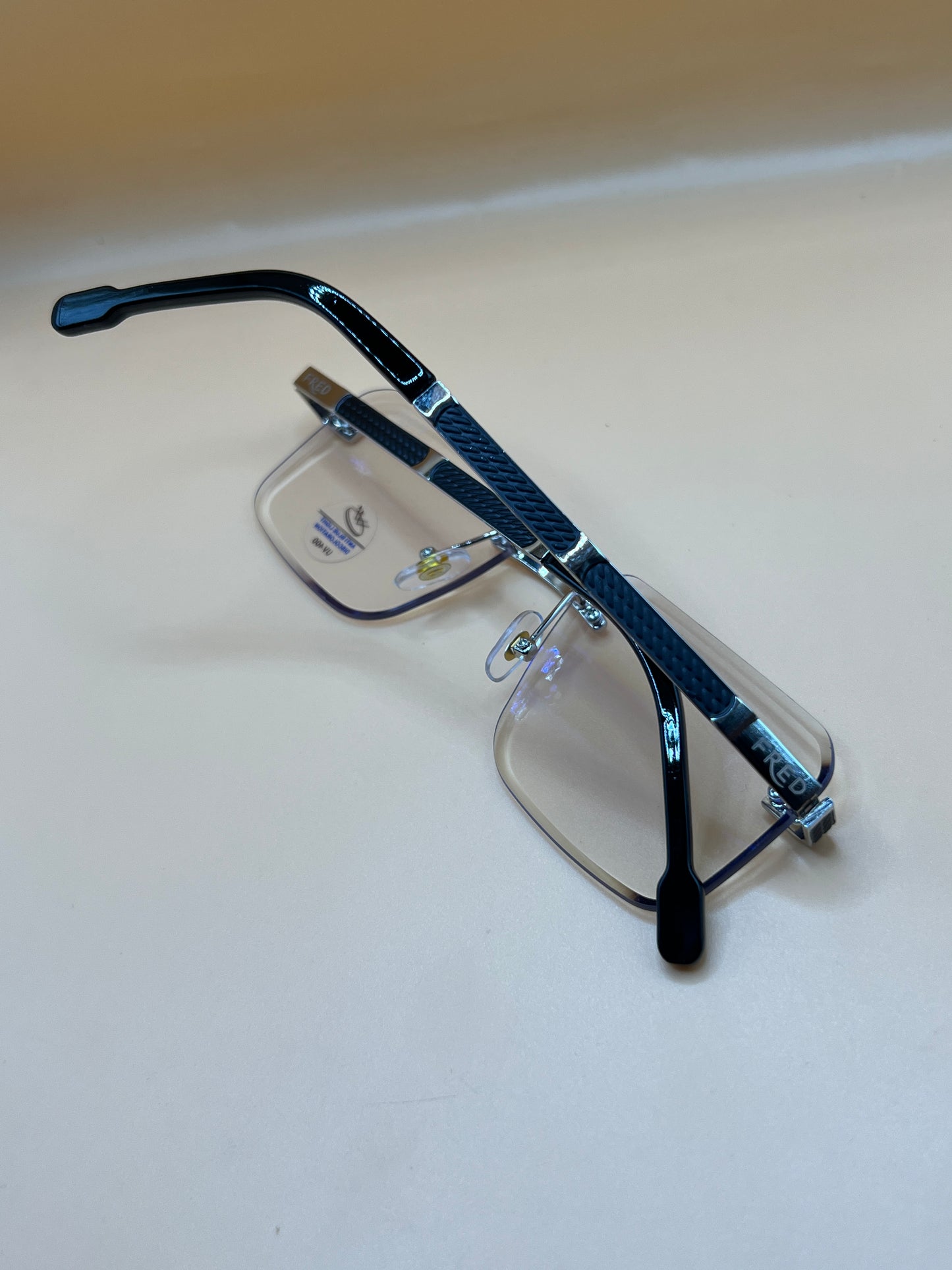 Freed 4 seasson black argent